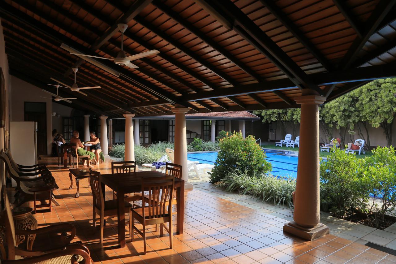 Tropical Villas Negombo Exteriör bild
